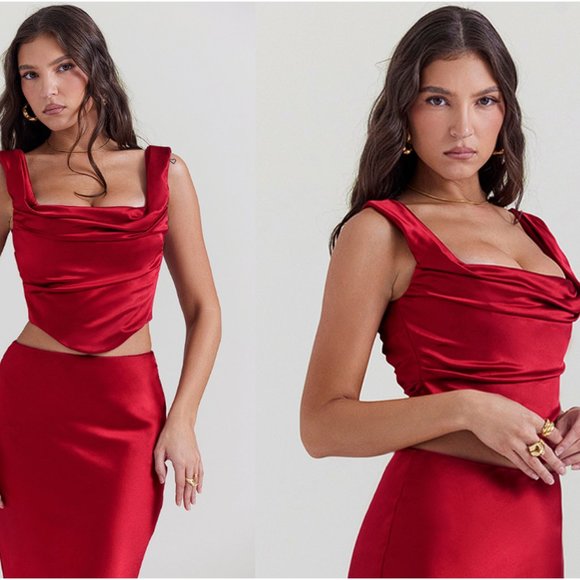 HOUSE OF CB 'Una' Ruby Lace-Back Corset NWOT - Picture 3 of 7